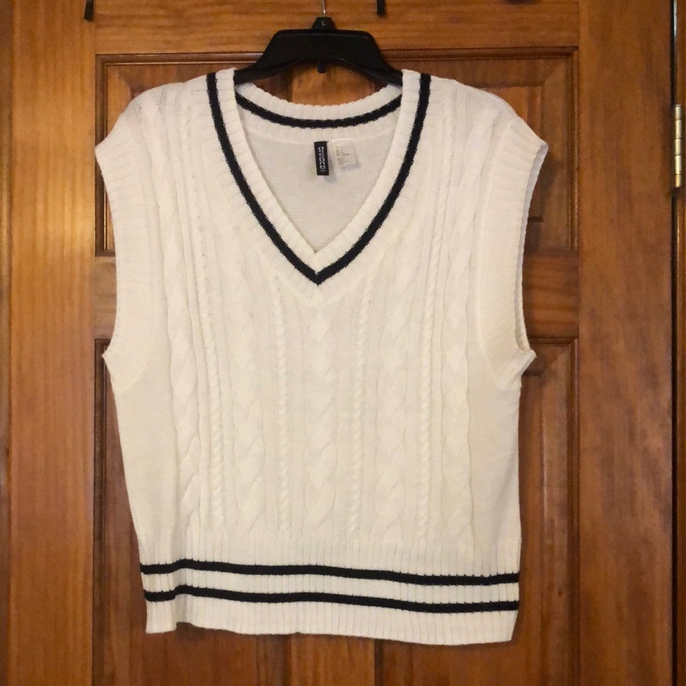 H&M Sweater